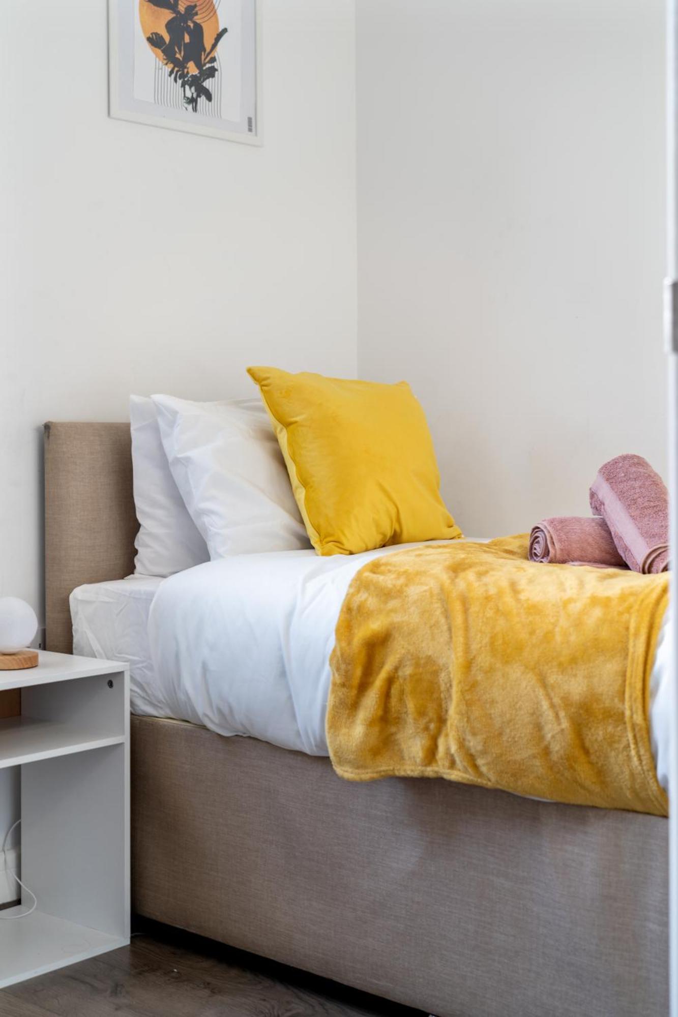 7Nights Reserve L Modern House Near City Center Sleeps 6 With Free Parking L By Zen Nights Short Lets & Serviced Accommodations Leicester Exterior photo