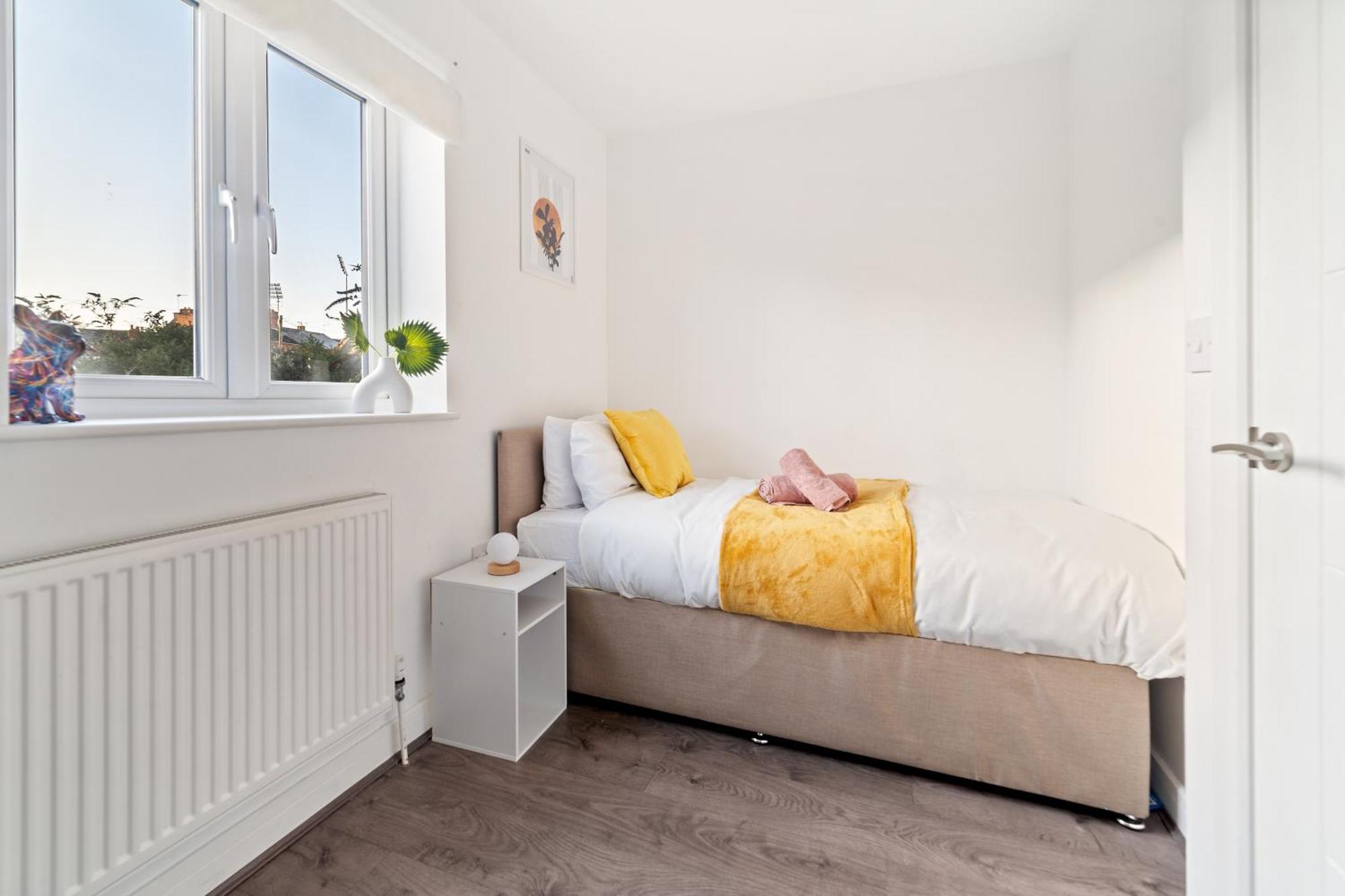 7Nights Special L Modern House Near City Center Sleeps 6 With Free Parking L By Zen Nights Short Lets & Serviced Accommodations Leicester Exterior photo